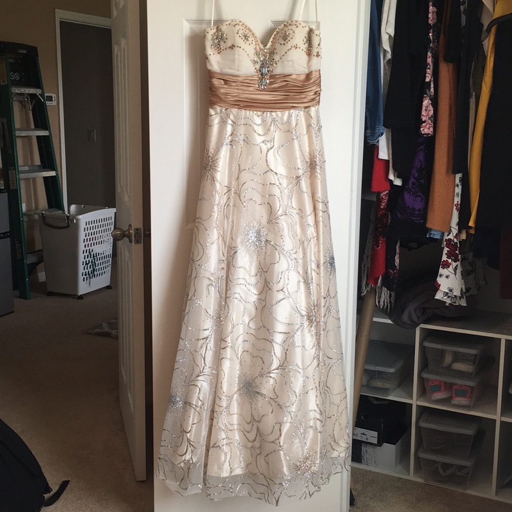 Off White Floor Length Prom Dress